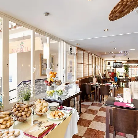 Crown Club Marbella