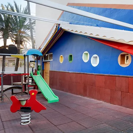 Crown Club Marbella *